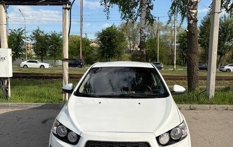 Chevrolet Aveo III, 2012 год, 400 000 рублей, 3 фотография