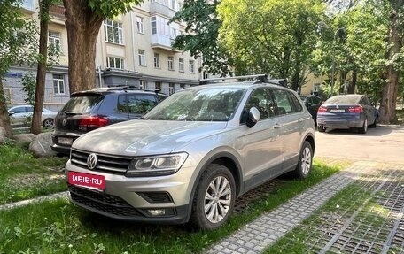Volkswagen Tiguan II, 2020 год, 2 250 000 рублей, 4 фотография
