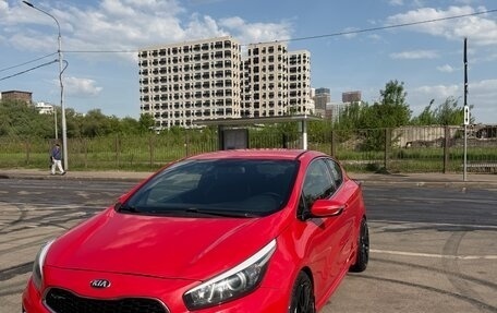 KIA cee'd GT II, 2014 год, 1 190 000 рублей, 1 фотография