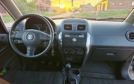 Suzuki SX4 II рестайлинг, 2010 год, 600 000 рублей, 13 фотография