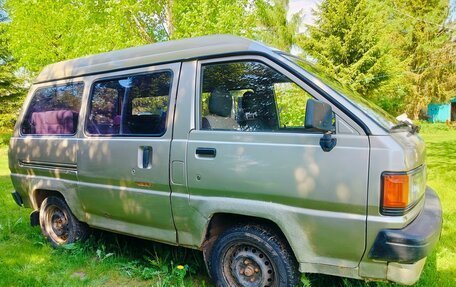 Toyota Lite Ace III, 1991 год, 360 000 рублей, 2 фотография