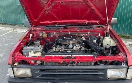 Nissan Terrano II рестайлинг, 1988 год, 444 000 рублей, 3 фотография