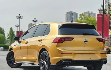 Volkswagen Golf VIII, 2023 год, 2 153 660 рублей, 6 фотография
