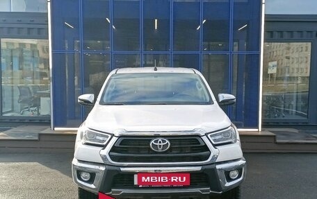 Toyota Hilux VIII, 2024 год, 6 399 000 рублей, 2 фотография