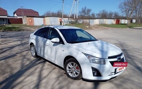 Chevrolet Cruze II, 2013 год, 780 000 рублей, 2 фотография