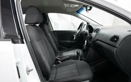 Volkswagen Polo VI (EU Market), 2018 год, 1 030 000 рублей, 8 фотография
