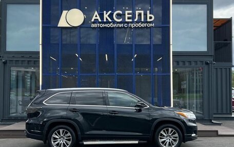 Toyota Highlander III, 2014 год, 2 679 000 рублей, 4 фотография