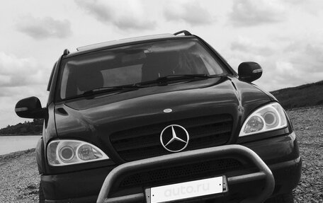 Mercedes-Benz M-Класс, 2001 год, 550 000 рублей, 3 фотография