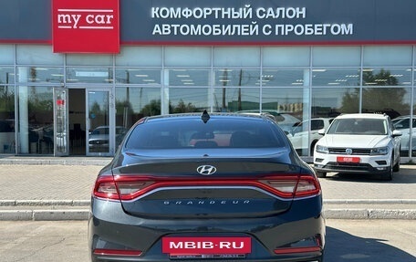 Hyundai Grandeur, 2017 год, 1 870 000 рублей, 5 фотография