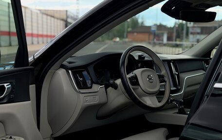 Volvo XC60 II, 2020 год, 3 990 000 рублей, 8 фотография