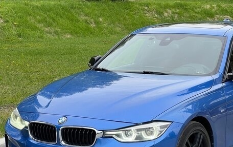 BMW 3 серия, 2018 год, 1 550 000 рублей, 2 фотография