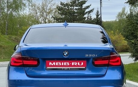BMW 3 серия, 2018 год, 1 550 000 рублей, 10 фотография