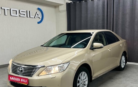 Toyota Camry, 2012 год, 1 547 000 рублей, 4 фотография