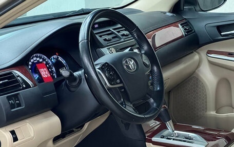 Toyota Camry, 2012 год, 1 547 000 рублей, 10 фотография