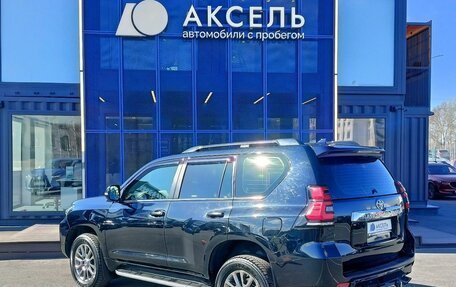 Toyota Land Cruiser Prado 150 рестайлинг 2, 2020 год, 6 200 000 рублей, 7 фотография
