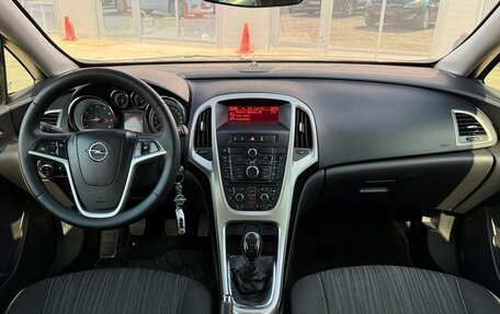 Opel Astra J, 2011 год, 649 000 рублей, 15 фотография