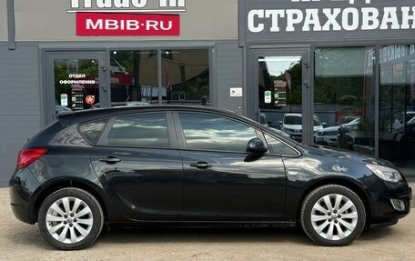 Opel Astra J, 2011 год, 649 000 рублей, 13 фотография
