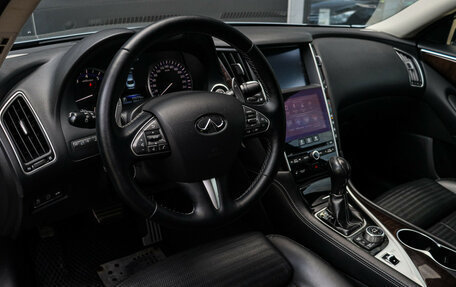 Infiniti Q50 I рестайлинг, 2014 год, 1 590 000 рублей, 13 фотография