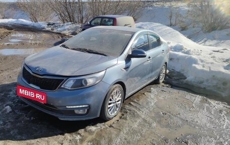 KIA Rio III рестайлинг, 2015 год, 400 000 рублей, 2 фотография