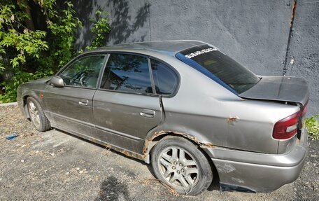 Subaru Legacy III, 2001 год, 150 000 рублей, 2 фотография