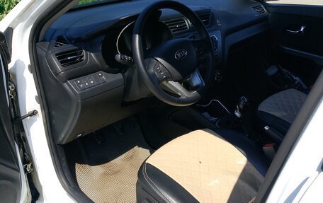 KIA Rio III рестайлинг, 2013 год, 600 000 рублей, 5 фотография