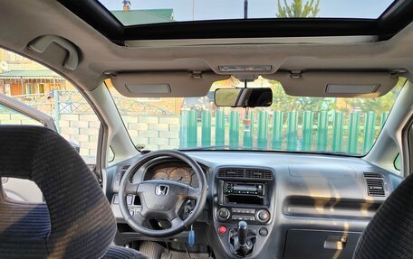 Honda Stream I рестайлинг, 2001 год, 350 000 рублей, 6 фотография