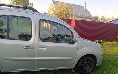 Renault Kangoo II рестайлинг, 2011 год, 750 000 рублей, 5 фотография