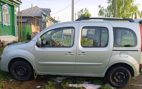 Renault Kangoo II рестайлинг, 2011 год, 750 000 рублей, 7 фотография