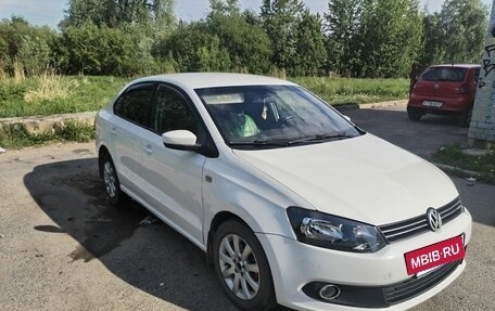 Volkswagen Polo VI (EU Market), 2015 год, 530 000 рублей, 3 фотография