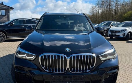 BMW X5, 2022 год, 7 350 000 рублей, 2 фотография