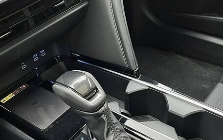 Toyota Camry, 2026 год, 3 800 000 рублей, 10 фотография