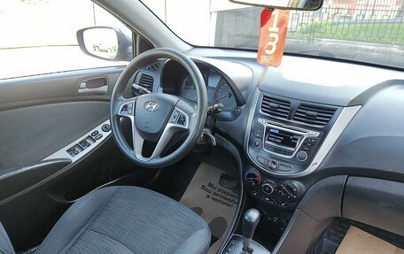Hyundai Solaris II рестайлинг, 2016 год, 670 000 рублей, 21 фотография