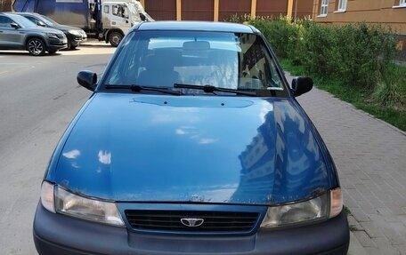 Daewoo Nexia I рестайлинг, 2000 год, 200 000 рублей, 1 фотография