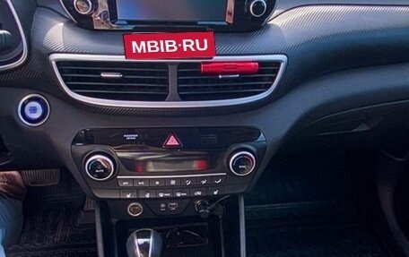 Hyundai Tucson III, 2018 год, 2 200 000 рублей, 21 фотография