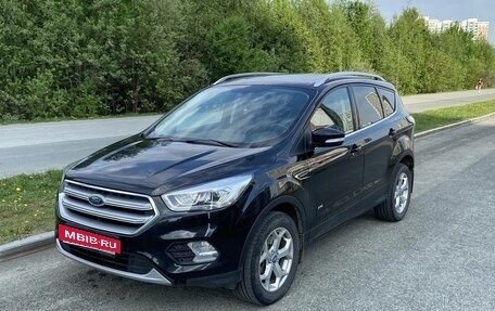 Ford Kuga III, 2018 год, 1 650 000 рублей, 2 фотография