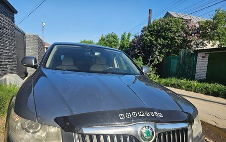 Skoda Superb III рестайлинг, 2011 год, 690 000 рублей, 3 фотография
