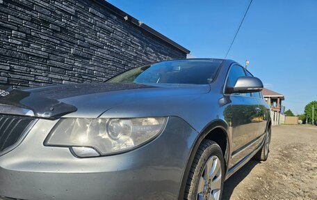 Skoda Superb III рестайлинг, 2011 год, 690 000 рублей, 2 фотография