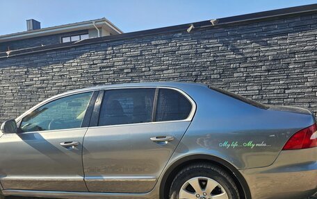 Skoda Superb III рестайлинг, 2011 год, 690 000 рублей, 12 фотография