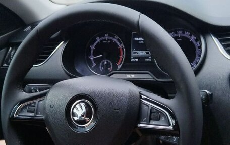 Skoda Octavia, 2019 год, 1 300 000 рублей, 5 фотография