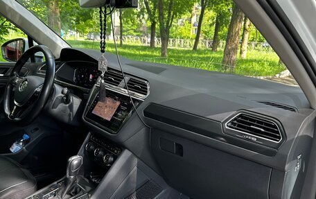 Volkswagen Tiguan II, 2019 год, 3 400 000 рублей, 8 фотография