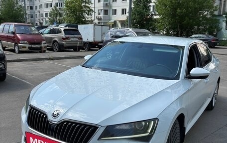 Skoda Superb III рестайлинг, 2017 год, 2 100 000 рублей, 7 фотография
