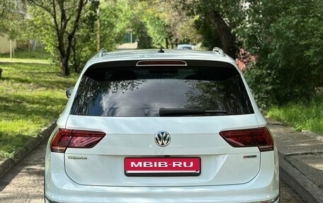 Volkswagen Tiguan II, 2019 год, 3 400 000 рублей, 4 фотография