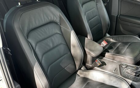 Volkswagen Tiguan II, 2019 год, 3 400 000 рублей, 13 фотография