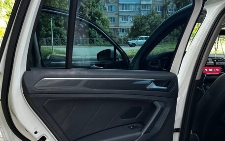 Volkswagen Tiguan II, 2019 год, 3 400 000 рублей, 16 фотография