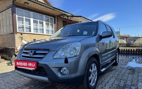 Honda CR-V II рестайлинг, 2005 год, 915 000 рублей, 3 фотография