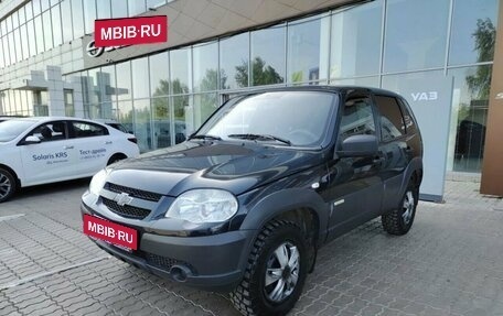 Chevrolet Niva I рестайлинг, 2015 год, 619 030 рублей, 3 фотография