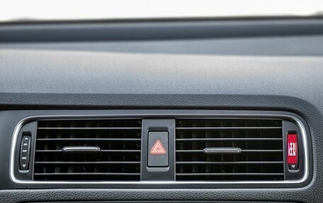 Volkswagen Jetta VI, 2013 год, 1 528 000 рублей, 22 фотография