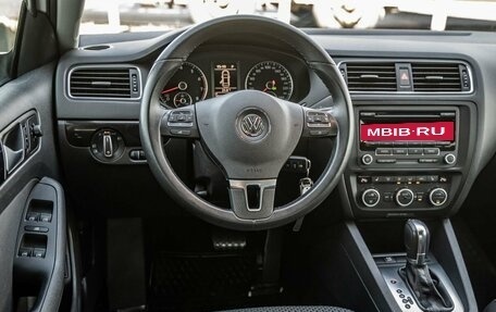 Volkswagen Jetta VI, 2013 год, 1 528 000 рублей, 26 фотография
