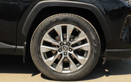 Toyota RAV4, 2019 год, 3 298 000 рублей, 7 фотография