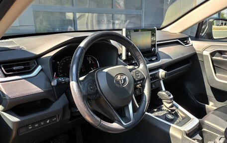 Toyota RAV4, 2019 год, 3 298 000 рублей, 8 фотография